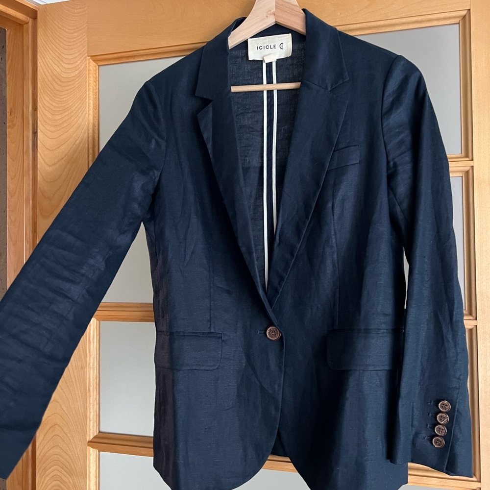 Women's Navy Linen Suit size 34